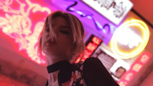 Stunning Cyberpunk Aesthetic Girl Neon Night City Desktop Wallpaper