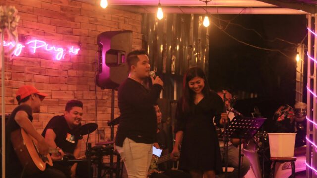 Live Music Performance with Band on Stage Desktop Wallpaper