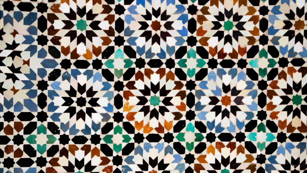 Intricate Geometric Islamic Mosaic Tile Pattern 4K Desktop Wallpaper