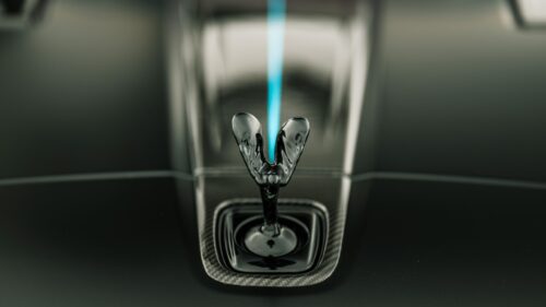 Black Rolls-Royce Spirit of Ecstasy Hood Ornament 4K Wallpaper