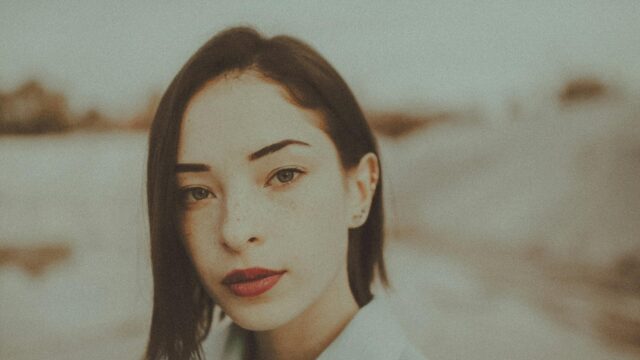 Portrait of a Beautiful Young Woman with Red Lips Desktop Wallpaper