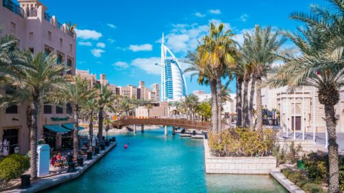 Burj Al Arab Luxury Canal View in Dubai Desktop Wallpaper