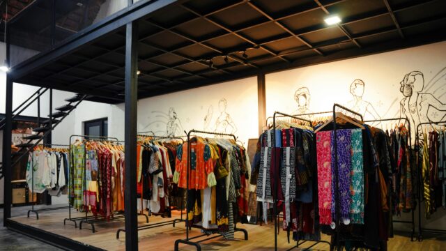 Colorful Boutique Clothing Rack Interior 4K Desktop Wallpaper
