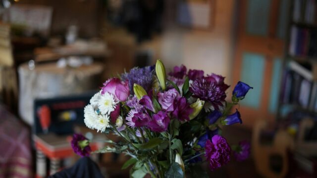 Beautiful Vibrant Purple and White Flower Bouquet Desktop Wallpaper