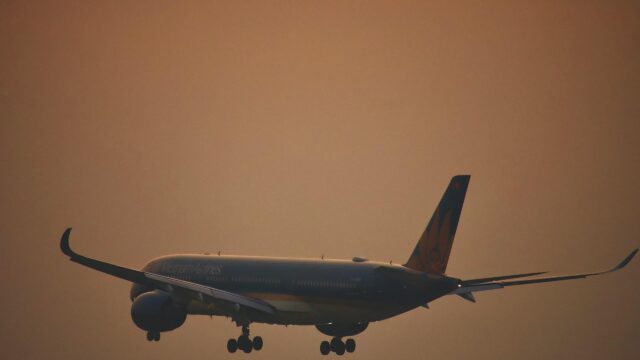Vietnam Airlines Airbus A350 Sunset Flight Desktop Wallpaper