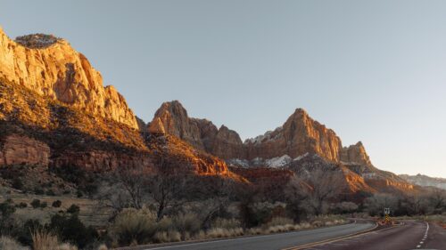 Stunning Zion National Park Golden Hour Mountain Landscape 4K Wallpaper