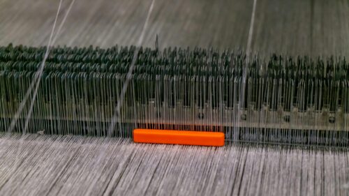 Industrial Textile Weaving Loom Mechanism 4K Wallpaper