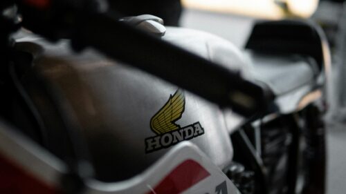 Close Up Honda Motorcycle Gas Tank Metallic 4K Wallpaper