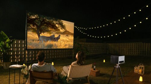 Cozy Backyard Outdoor Movie Night 4K Desktop Wallpaper