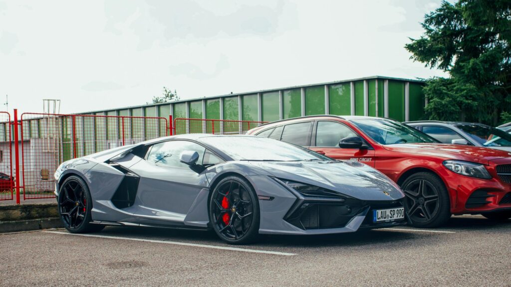 Grey Lamborghini Revuelto Sports Car Parking 4K Desktop Wallpaper