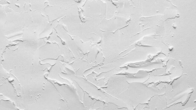 Minimalist White Textured Oil Paint Abstract Art 4K Desktop Wallpaper