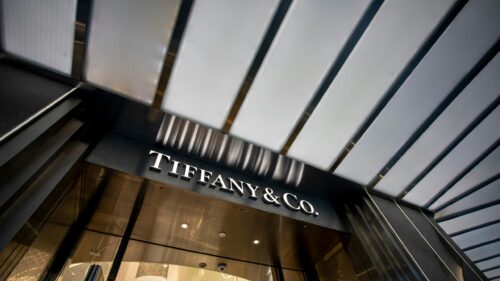 Tiffany & Co Store Entrance Luxury Architecture 4K Wallpaper