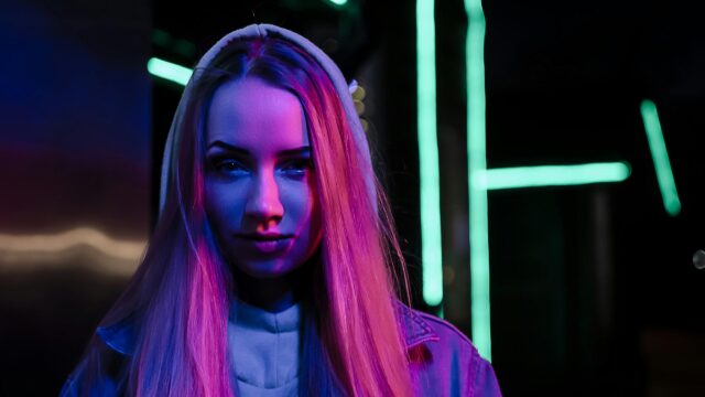 Stunning Cyberpunk Aesthetic Portrait Girl Neon Lighting 4K Desktop Wallpaper