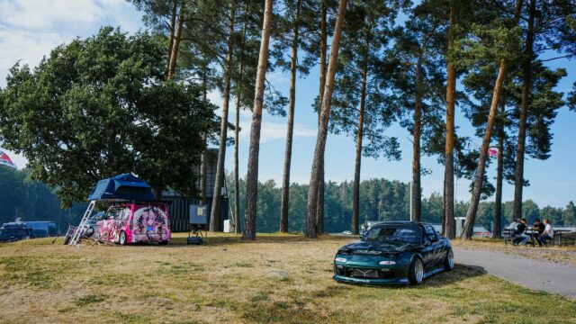 Modified Mazda Miata and Itasha Camper Van Car Meet Desktop Wallpaper