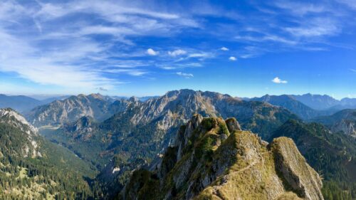 Breathtaking Alpine Mountain Range Landscape 4K Wallpaper