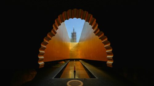 Golden Archway and Reflecting Pool Spiritual Architecture 4K Wallpaper