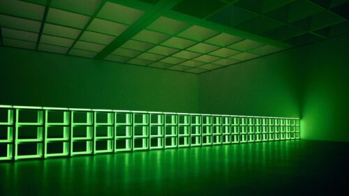 Minimalist Green Neon Geometric Light Art 4K Desktop Wallpaper