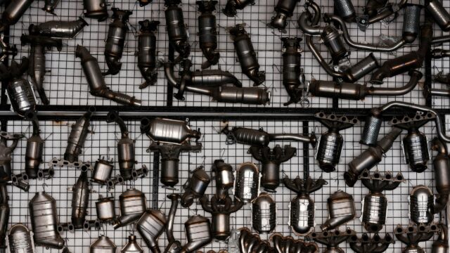 Industrial Auto Parts Catalytic Converter Grid 4K Wallpaper