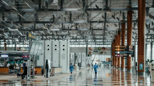 Modern Changi Airport Terminal Interior 4K Desktop Wallpaper