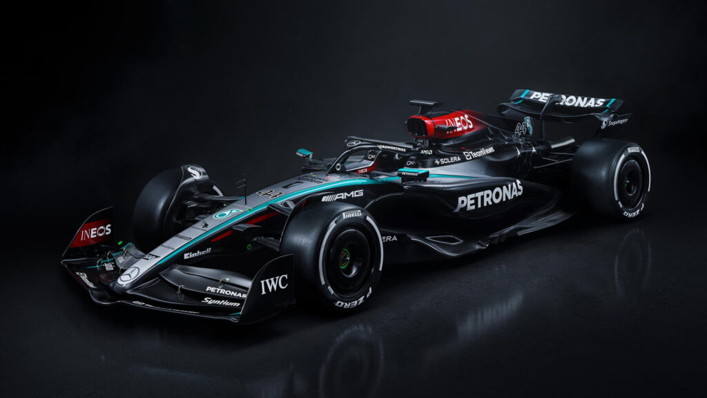 Mercedes-AMG F1 W15 E Performance Racing Car 4K Desktop Wallpaper