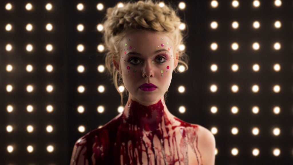 Elle Fanning in The Neon Demon Cinematic Horror 4K Desktop Wallpaper