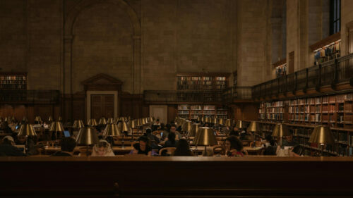 Stunning New York Public Library Reading Room Study Atmosphere 4K Desktop Wallpaper