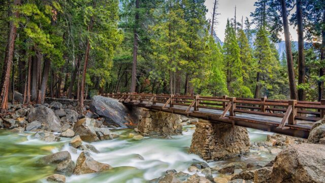 Stunning Yosemite National Park Wooden Bridge Over Rushing River 4K Wallpaper